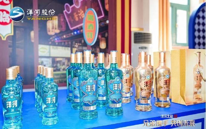 消费重构、行业分化，白酒行业突围之路在何方？
