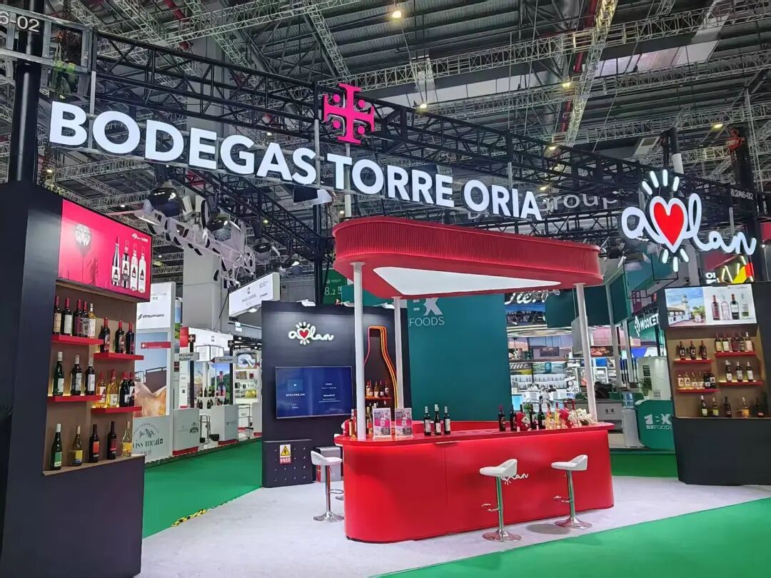 葡萄酒中的“艺术家”！奥兰多款新品首次亮相进博会 | 进博会时刻