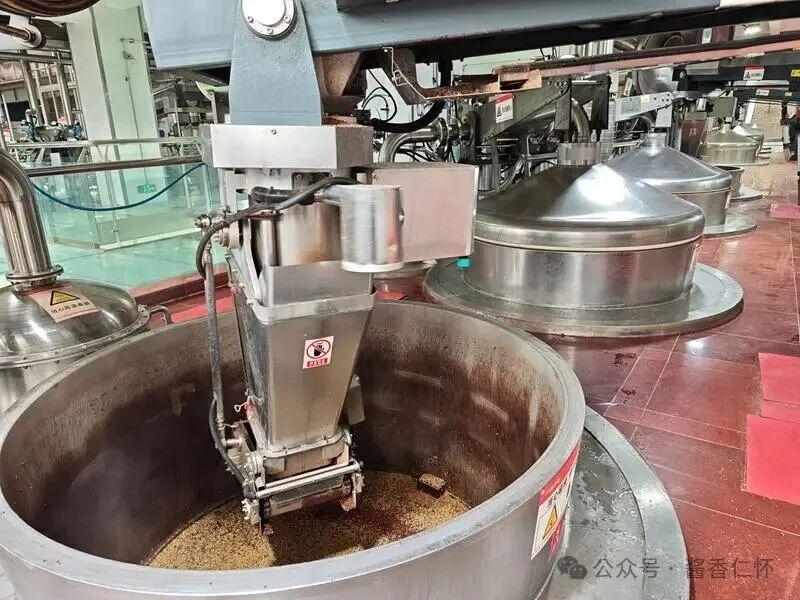 仁怀：赤水河畔冬酿忙 糙沙时节酒韵浓