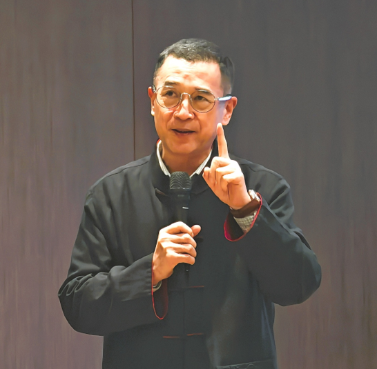 陕西酒业“十四五”发展评述——八百里秦川的千年酒香，何以渐成往事？