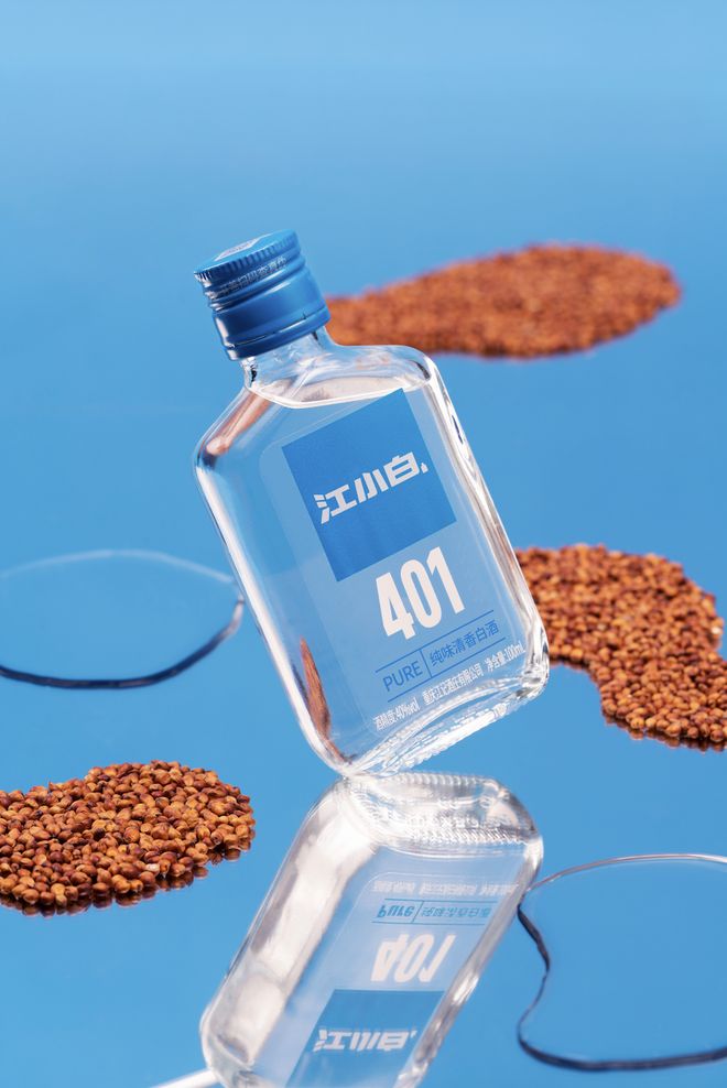 利润增长31%！瓶子星球靠新酒饮翻身，但五粮液、泸州老窖巨头已下场“围剿”