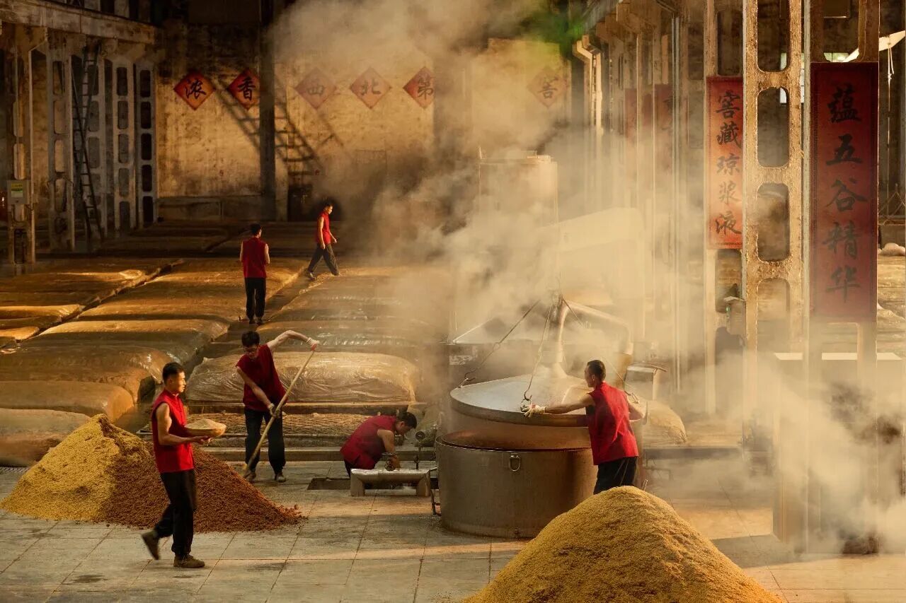 “房住不炒”之后，轮到白酒了······